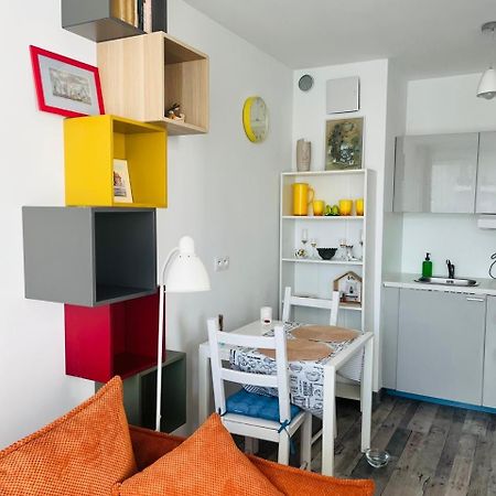Przymorze Spektrum Apartment กดัญสก์ ภายนอก รูปภาพ